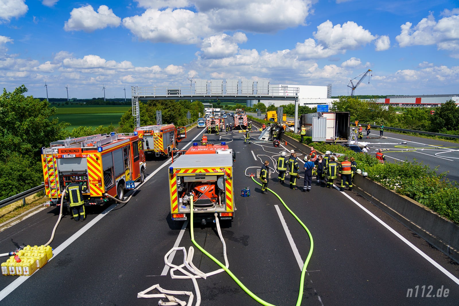 Übersicht der Unfallstelle auf der A2 (Foto: n112.de/Stefan Hillen)