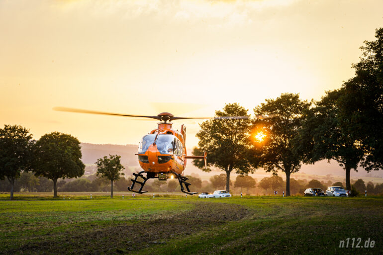 Kurz vor Sonnenuntergang hebt "Christoph 4" in Richtung Hannover ab (Foto: n112.de/Stefan Hillen)